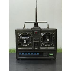 TRAXXAS RADIO CONTROLLER TRANSMITTER RECIEVER RC CAR PART VINTAGE FOR PARTS
